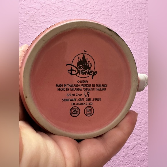 Disney World Magic Kingdom 25th Cake Castle Cinderella Castle Coffee Mug - Picture 4 of 7